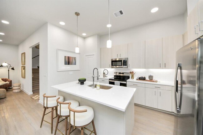 Building Photo - 22027 Ferguson Mdw Ln