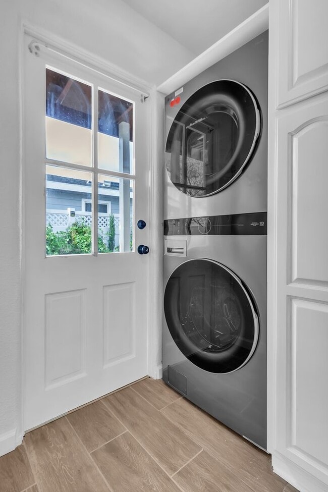 Foto del edificio - 8549 5th St