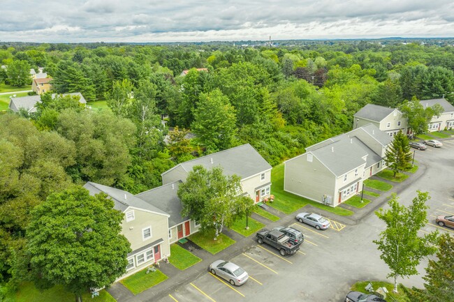 Building Photo - Rangeway East Apartments