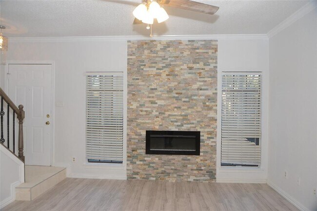Building Photo - 14333 Preston Rd