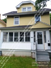 Building Photo - 414 Carter St