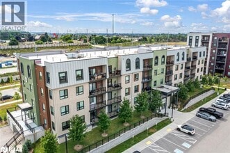 Building Photo - 6 Spice Wy