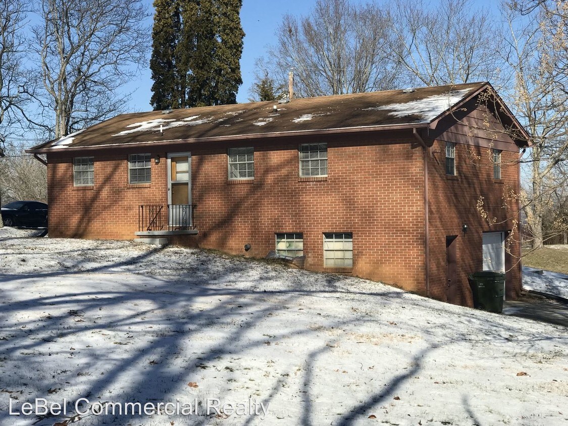 2324 Patricia Cir, Morristown, TN 37814 House Rental in Morristown