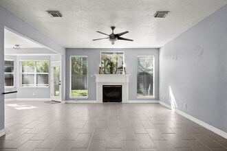 Building Photo - 47 N Winterport Cir