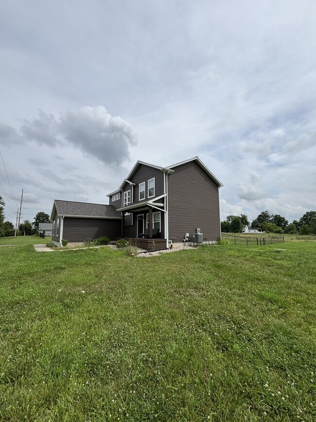 Foto del edificio - 4535 Harper Rd