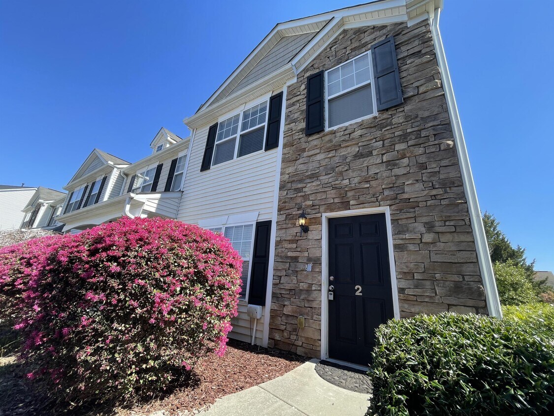 2 Arbor Hl Pl, McLeansville, NC 27301 Townhome Rentals in