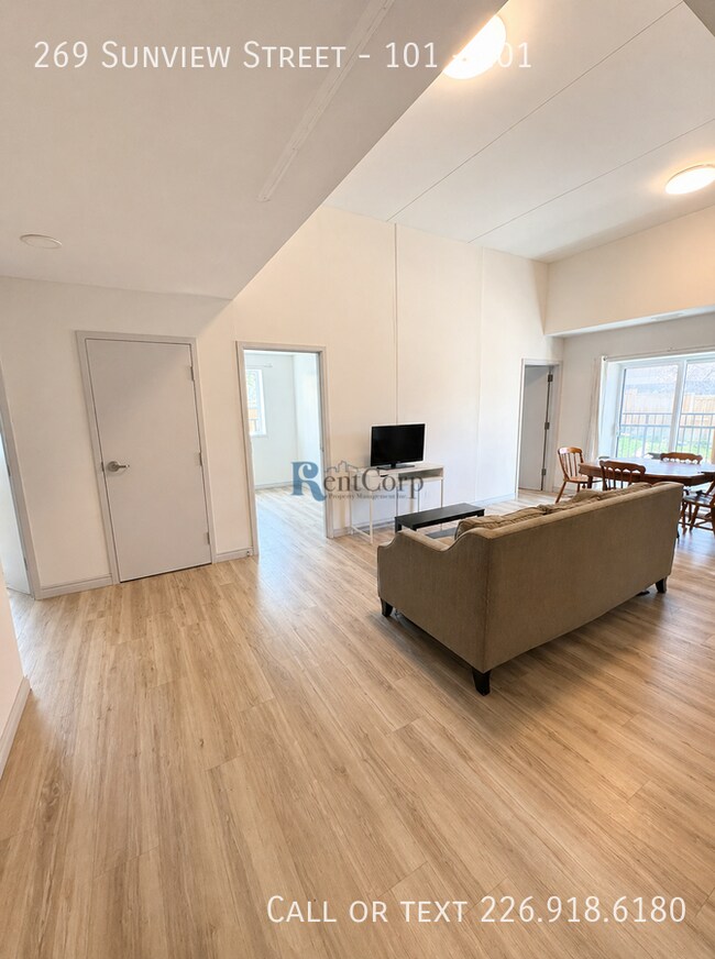 Photo du bâtiment - 269 Sunview St