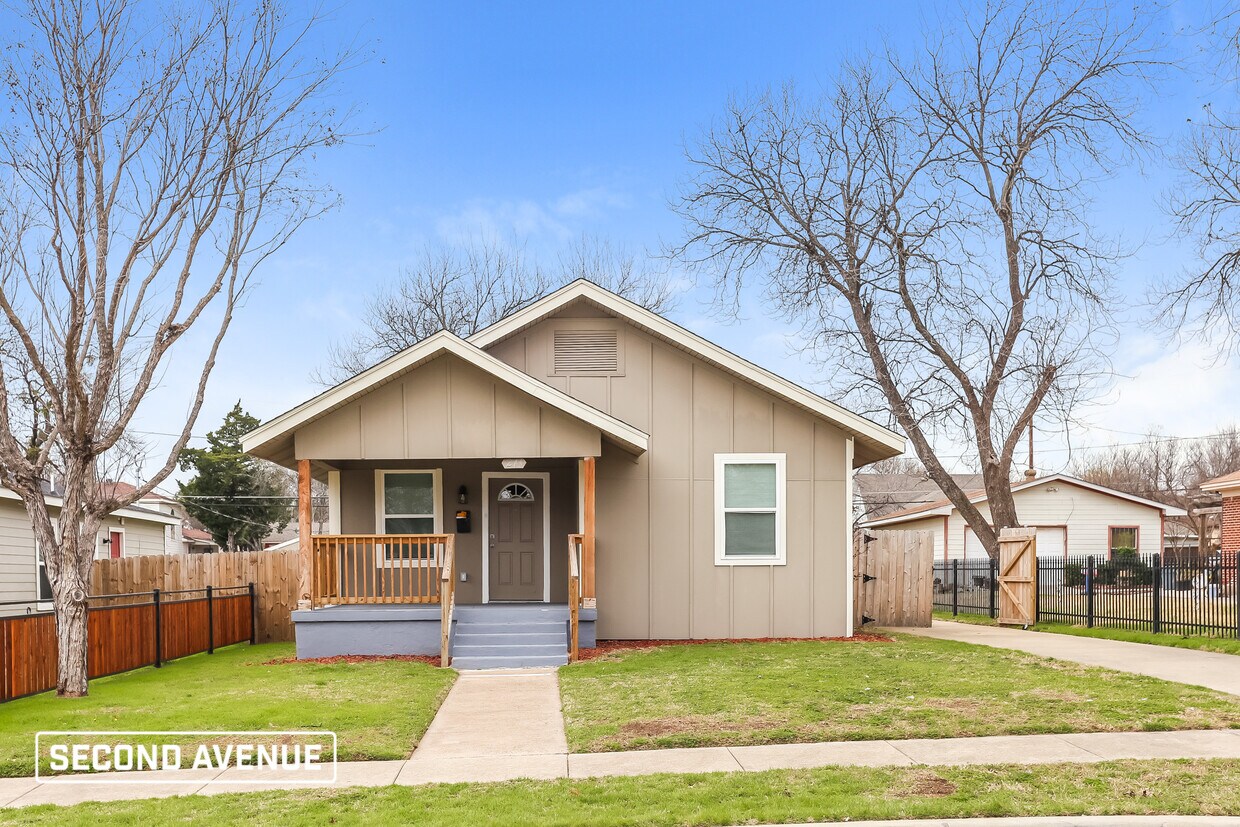 Foto principal - 211 N Barnett Ave
