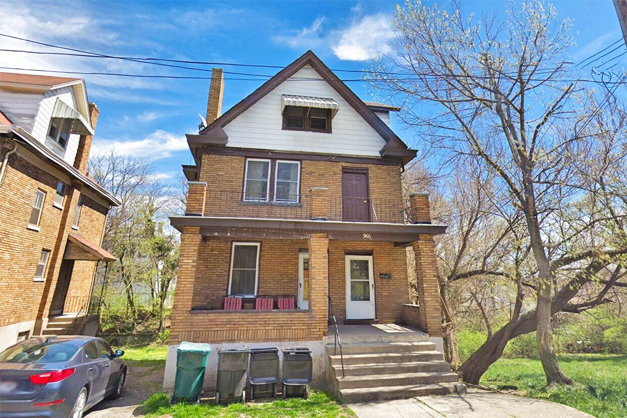 Foto principal - 966 Elberon Ave