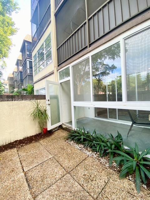 Foto del edificio - 7000 NW 17th St