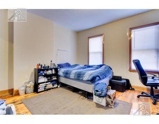 Building Photo - 6 bedroom in Boston MA 02128