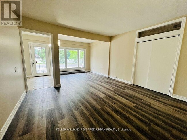 Photo du bâtiment - 139 Ridgeway Rd