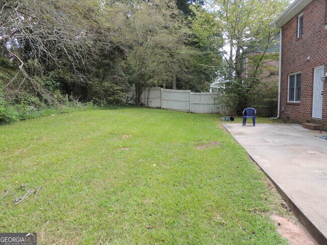 Foto del edificio - 6336 Phillips Pl