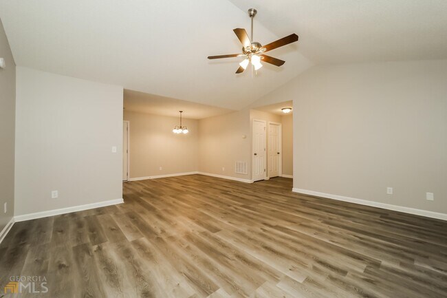 Foto del edificio - 43 Cody Cove