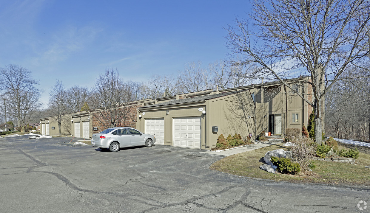 Primary Photo - Woodvale Townhome Condos