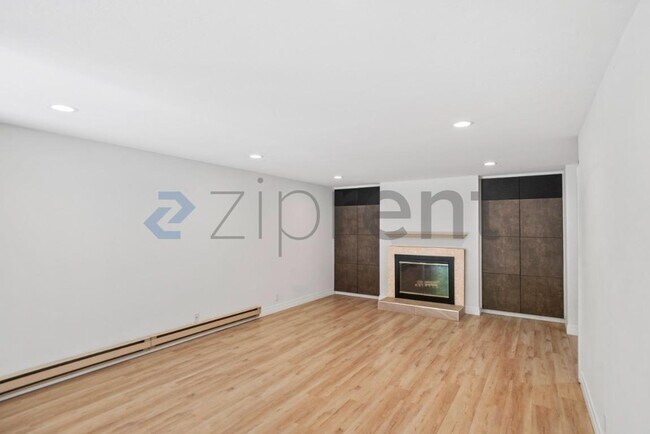 Foto del edificio - Unit 27