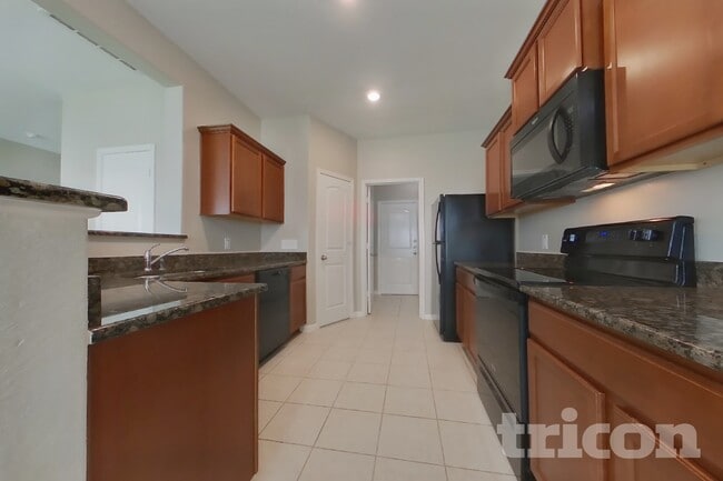 Building Photo - 640 Totem Trail Dr