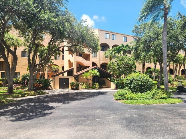 Foto del edificio - 755 Dotterel Rd