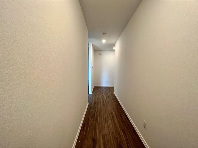 Building Photo - 1204 Rio Frio Ln