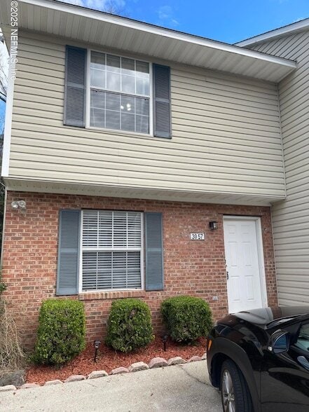 Building Photo - 3057 Camelliawood Cir E