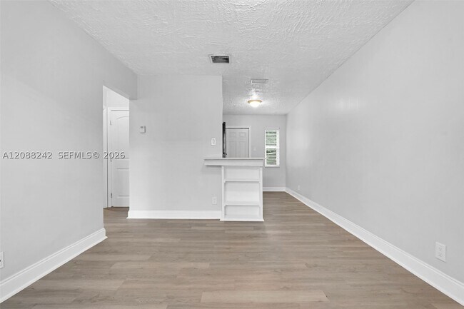 Foto del edificio - 746 SW 4th St
