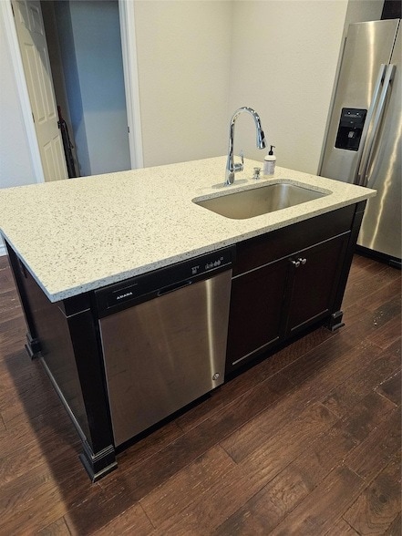 Foto del edificio - 1802 Los Olivios Wy