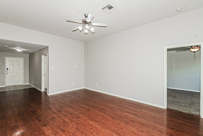 Building Photo - 7123 Northchase Ln
