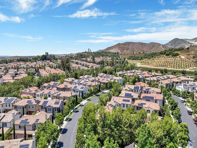 Foto del edificio - 136 Coyote Brush