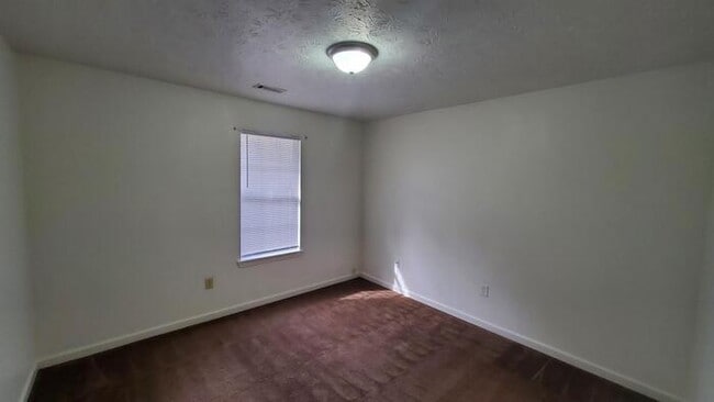 Building Photo - 1135 Micha Way
