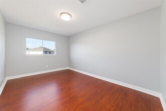 Building Photo - 12418 Magnolia Canyon
