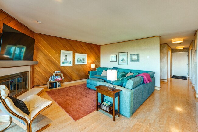 Foto del edificio - 856 Neacoxie Blvd