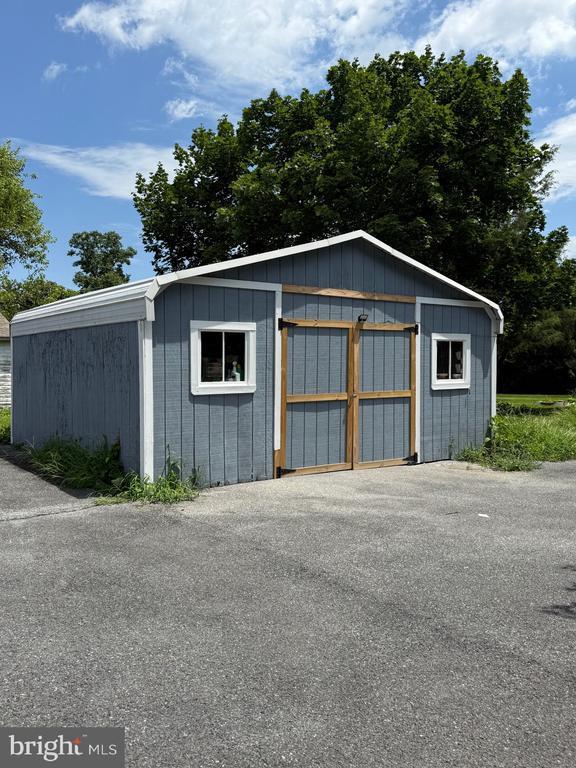 Building Photo - 1455 Senseny Rd