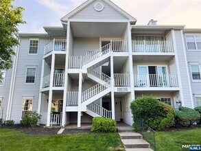 Building Photo - 1106 Sage Ct