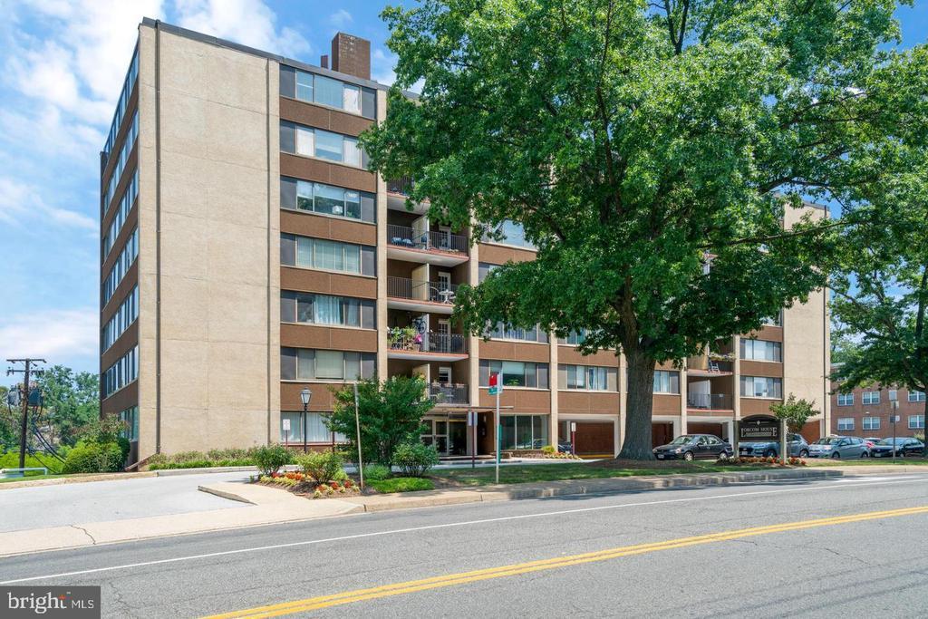 Foto principal - 4401 Cherry Hill Rd