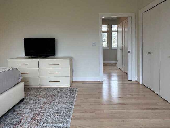 Foto del edificio - 3019 NW Montara Loop