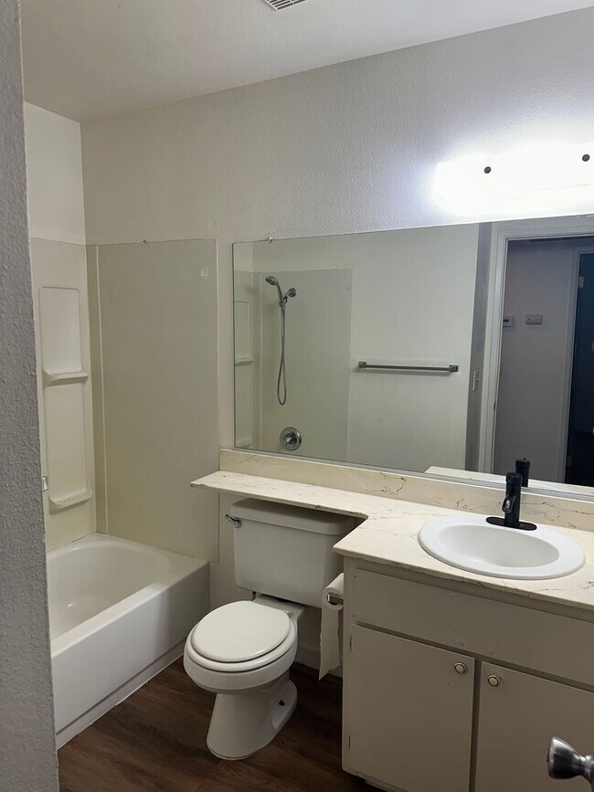 Building Photo - 7761-7763 Pompei Court