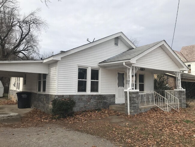 Foto del edificio - 1306 N Union Ave