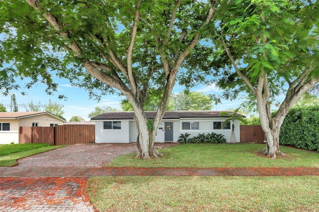 Photo - 4435 SW 102nd Ct House