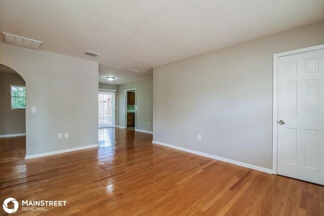 Building Photo - 804 Greenbriar Dr, Brandon, FL 33511