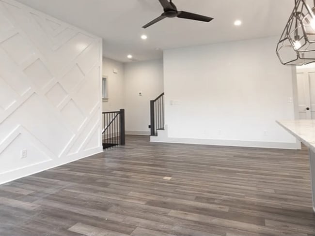 Building Photo - 615 King Arnold St