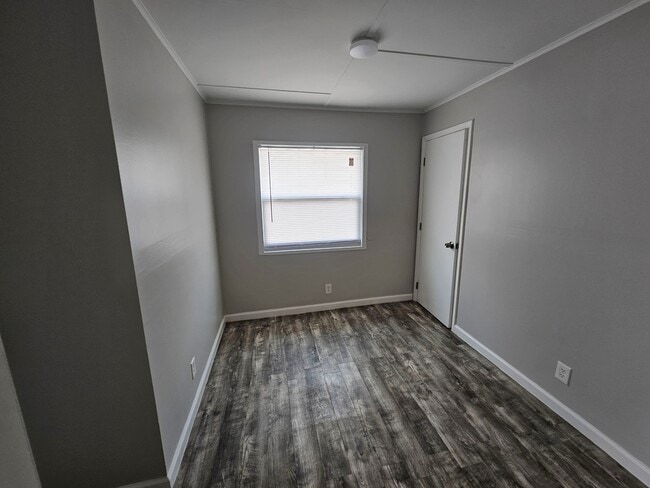 Building Photo - 529 Revere Rd