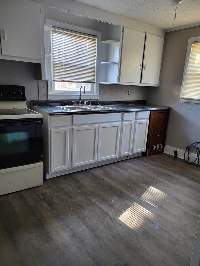 Foto del edificio - 634 Pritchett Rd
