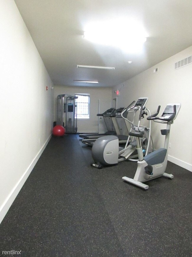 Foto del edificio - 3836 Spring Garden St