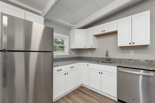 Foto del edificio - 175 Pleasant St