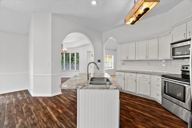 Foto del edificio - Lee Line Farms Subdivisions, beautiful home ready for you!