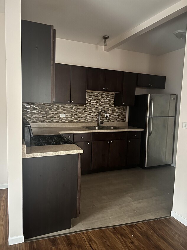 Primary Photo - 3354 W 26th St