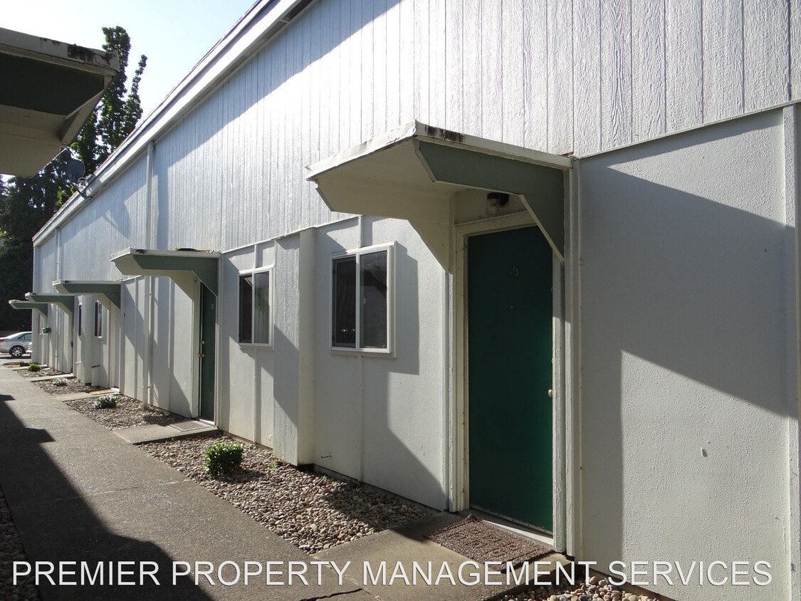 Primary Photo - 700 1st St