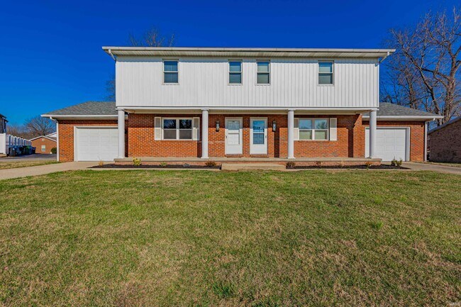 Building Photo - 302 Bob Ct Dr