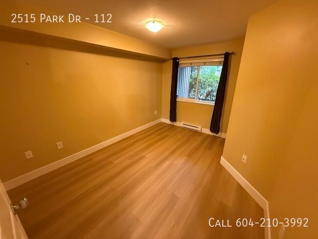 Building Photo - Condo in Central Abbotsford