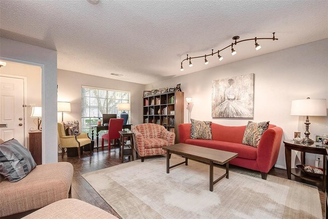Building Photo - 14129 Misty Meadow Ln
